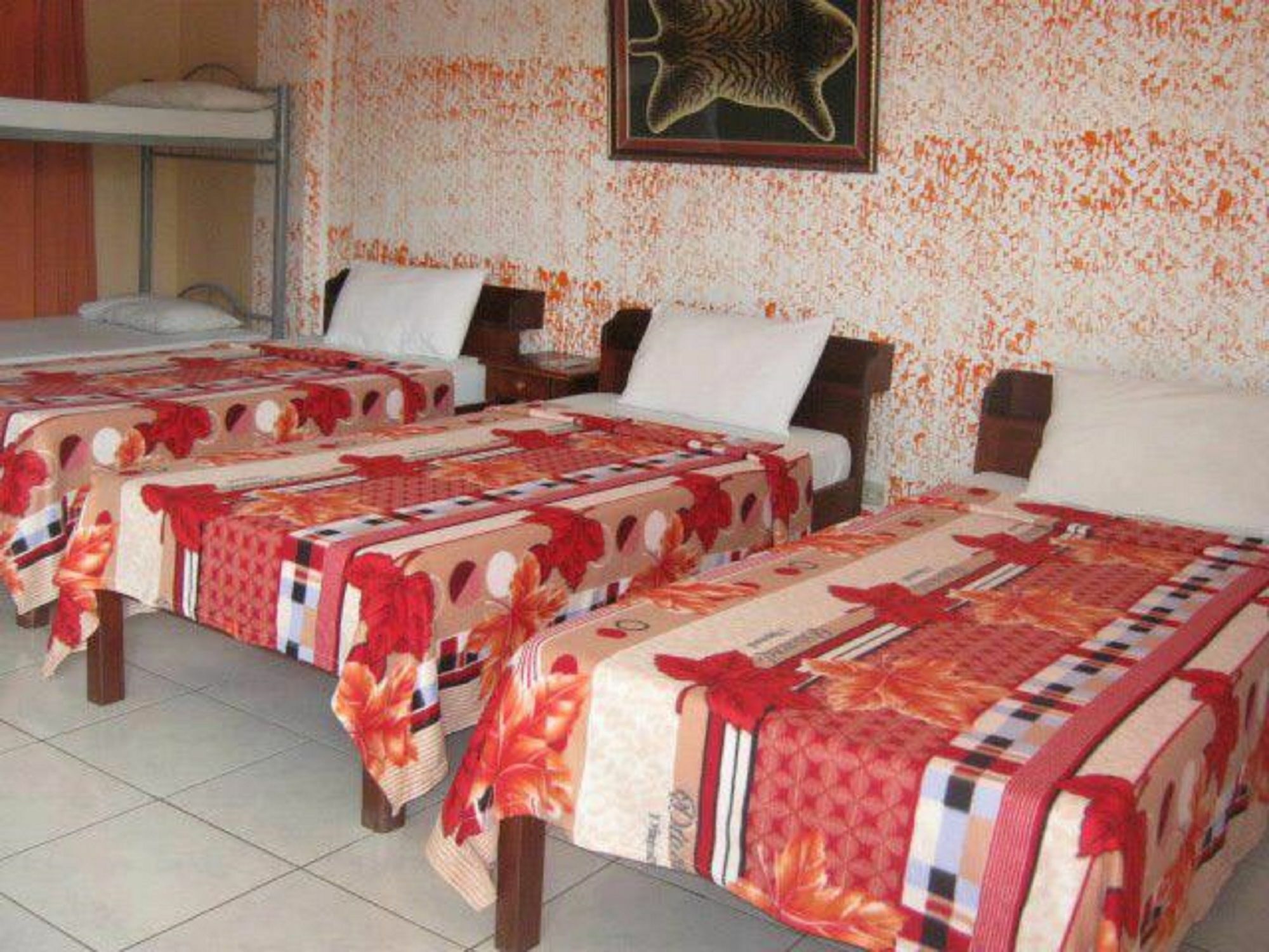 Liberty Park Pension Пуэрто-Принцеса Экстерьер фото
